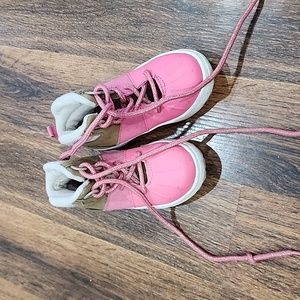 Toddler snow boots
